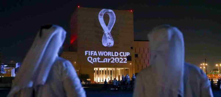 Чемпионат мира по футболу 2022 - 22-й чемпионат мира по футболу ФИФА, финальную часть которого планируется провести с 21 ноября по 18 декабря 2022 года в Катаре