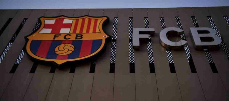 Барселона - испанский футбольный клуб