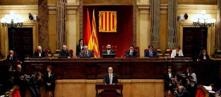 Верховный суд Испании - является конституционным органом Королевства Испания, который находится на вершине судебной власти страны