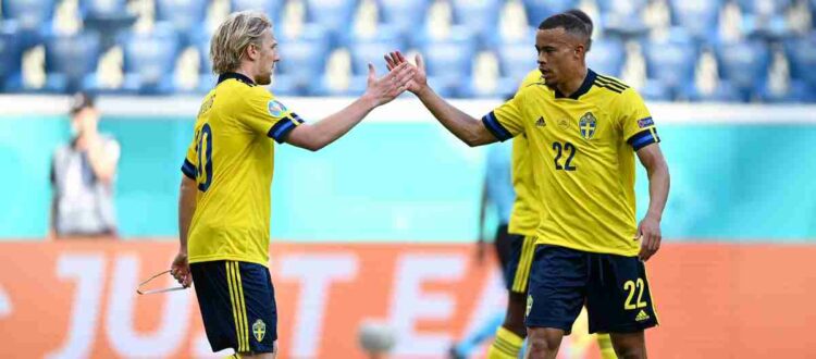 Сборная Швеции - команда, представляющая Швецию на международных матчах и турнирах по футболу