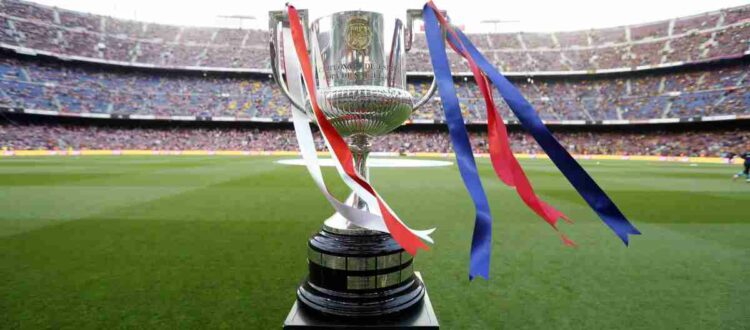 Кубок Испании по футболу - ежегодный кубковый турнир по футболу
