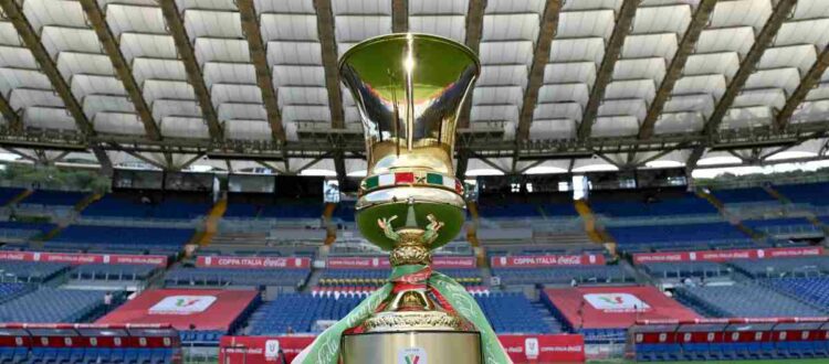 Кубок Италии — футбольный турнир в Италии