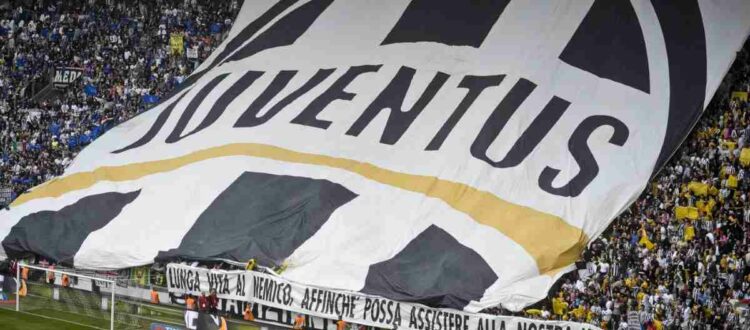 «Ювентус» — итальянский профессиональный футбольный клуб из Турина